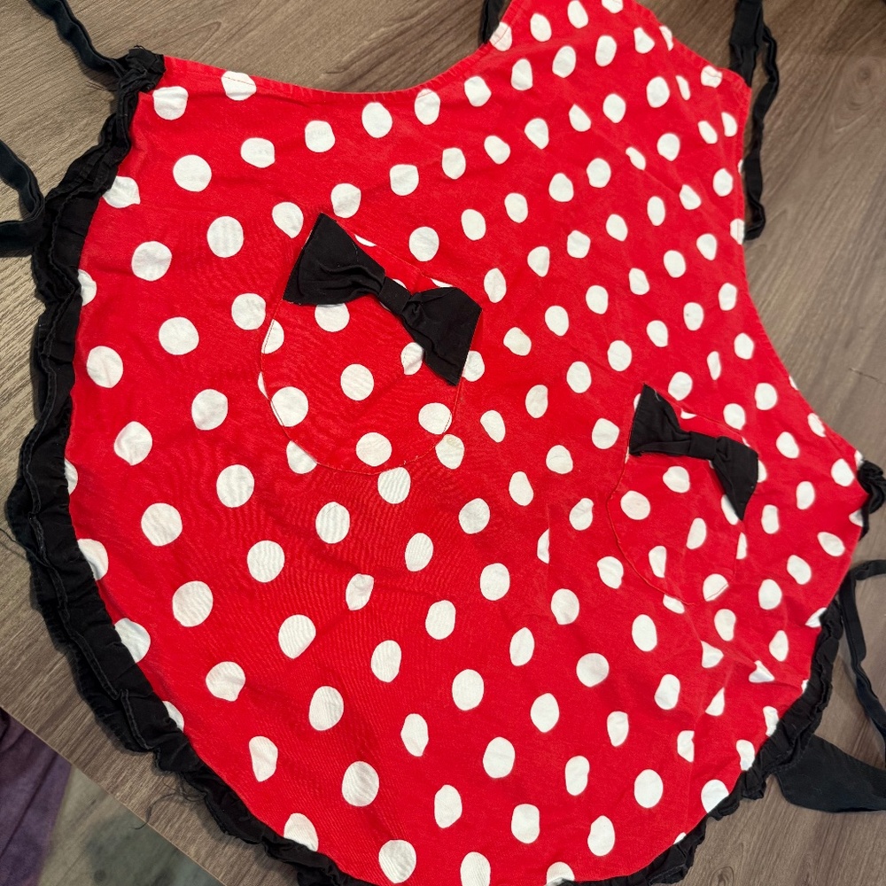 Kitchen Apron - Picture 2 of 2